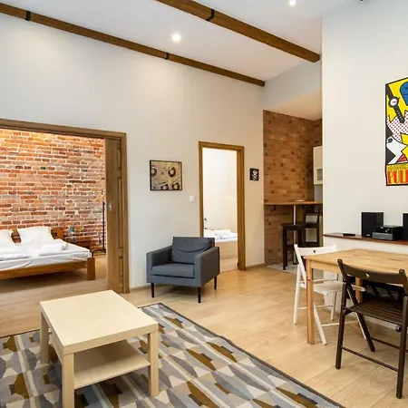 Rentplanet - Apartament Brzozowa *