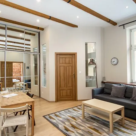 Apartman Rentplanet - Apartament Brzozowa